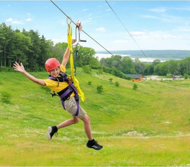 kid ziplining