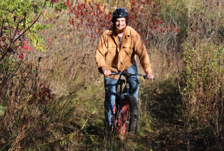 trails lake geneva hiking mountain biking